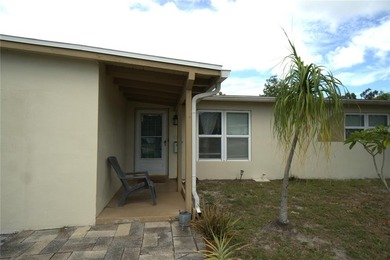 Welcome to this well-located St. Petersburg property offering - photo 3