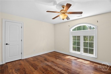 * SELLER OFFERING 10K TOWARDS CLOSING WITH FULL PRICE OFFER* - photo 27
