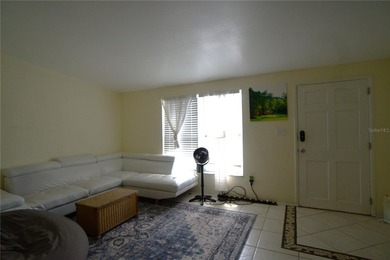 Welcome to this well-located St. Petersburg property offering - photo 8