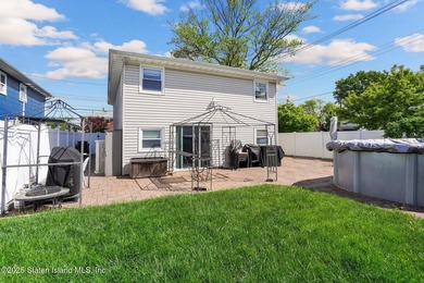 Welcome to this move-in ready gem nestled on a spacious corner - photo 34