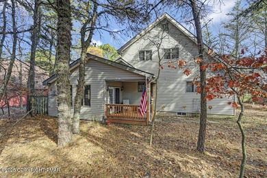 Towamensing Trails Lake Home For Sale in Albrightsville Pennsylvania