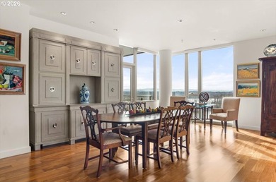 Dream location, dream layout, dream view in South Waterfront's - photo 13