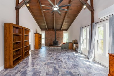 Rare opportunity to own a true riverfront property. Offering - photo 15