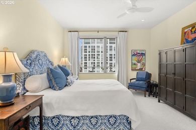 Dream location, dream layout, dream view in South Waterfront's - photo 20