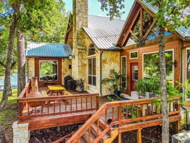 Richland Chambers Lake Home For Sale in Streetman Texas