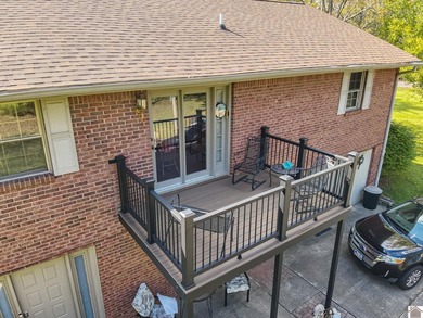 Spacious 4 bedroom, 2 bathroom brick home offering just under 2 - photo 10