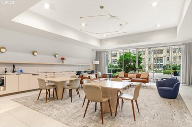 Dream location, dream layout, dream view in South Waterfront's - photo 31