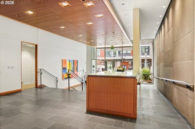Dream location, dream layout, dream view in South Waterfront's - photo 33