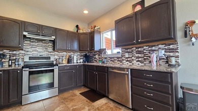 Beautiful Pueblo West Rancher! Great condition throughout. Very