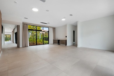 Hardly ever lived in with over $300K in premium upgrades already - photo 8