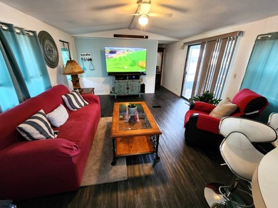 Don't miss this beautifully updated single-wide home in the - photo 8