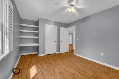 Charming 3BR/2BA home on a level lot just minutes from town in a - photo 12