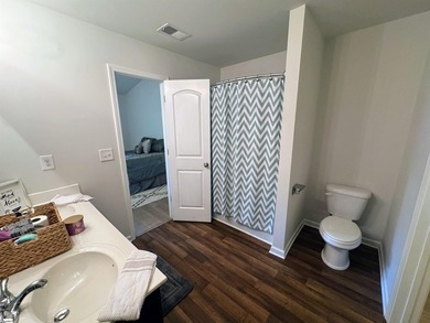 GREAT INVESTOR OPPORTUNITY! Previously rented for $1,700 per - photo 17