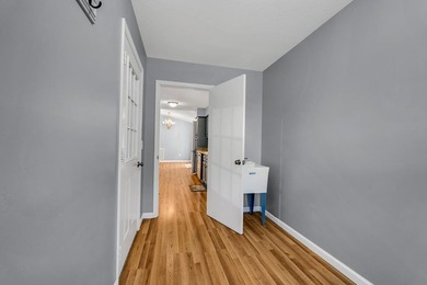 Charming 3BR/2BA home on a level lot just minutes from town in a - photo 18
