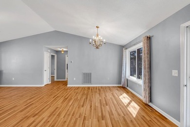 Charming 3BR/2BA home on a level lot just minutes from town in a - photo 21