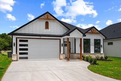 Additional listing photo 1