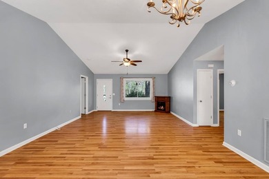 Charming 3BR/2BA home on a level lot just minutes from town in a - photo 24
