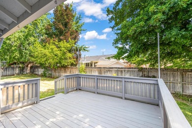 Welcome to this bright and cheerful single level 3 bedroom 2 - photo 25