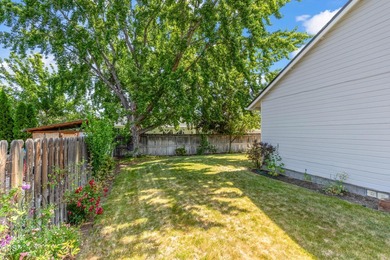 Welcome to this bright and cheerful single level 3 bedroom 2 - photo 30