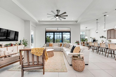 1YR NEW Kolter POOL home Meticulously maintained and beautifully - photo 4