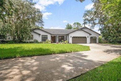  Home Sale Pending in Deland Florida