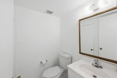 Opportunity awaits in the heart of Wilton Manors. This 2-bedroom - photo 11