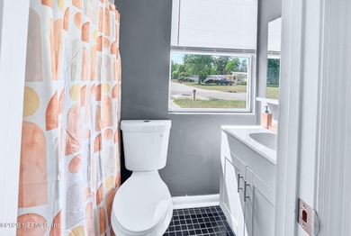 Welcome to this charming 4-bedroom, 2-bath home offering 1,453 - photo 14