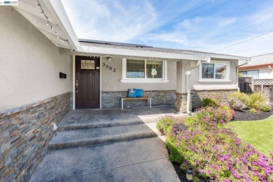 Experience the unparalleled blend of prime location, vibrant - photo 5