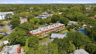Opportunity awaits in the heart of Wilton Manors. This 2-bedroom - photo 27