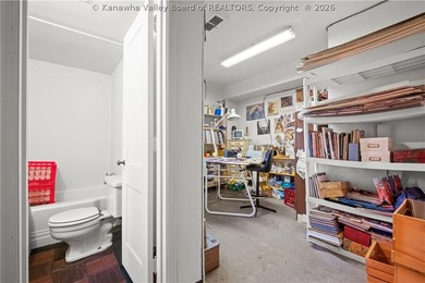 Nestled on a quiet dead-end street in the heart of South Hills - photo 29