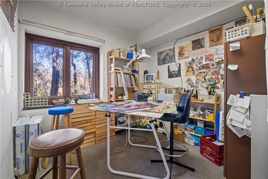 Nestled on a quiet dead-end street in the heart of South Hills - photo 30