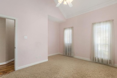 Experience a life of luxury at this gorgeous golf course home - photo 30