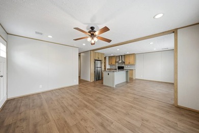 Welcome to 536 Zebra Drive, where modern design, quality - photo 5