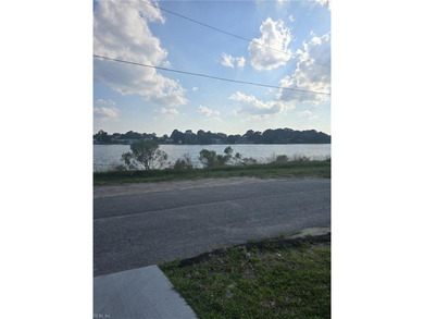 If you like fishing, kayaking or enjoying the water front for - photo 41