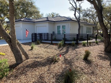 Royal Oaks is a bay-front community with - photo 1