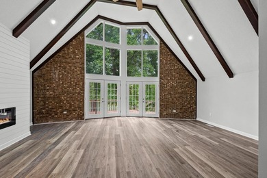 Welcome to your private lakeside escape in the highly - photo 2