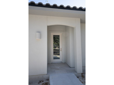 Royal Oaks is a bay-front community with - photo 6