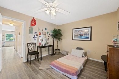 First-floor, easy-access 1-bedroom, 1-bathroom condo located in - photo 5