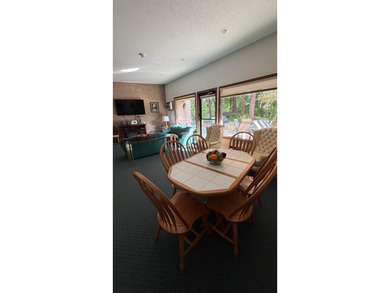 Stunning, updated 2 bed 2 bath condo in superb Minnetonka - photo 27