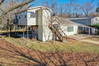 Lake Hamilton Home For Sale in Mountain Pine Arkansas