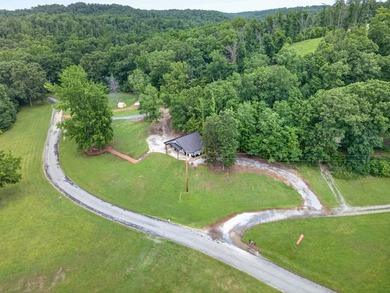 Lake Views! Enjoy breathtaking, unobstructed views of the water - photo 4