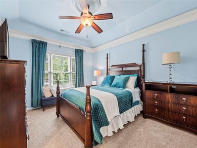PRICE REDUCED. Executive Home on the #5 Fairway in Resort-Style - photo 18