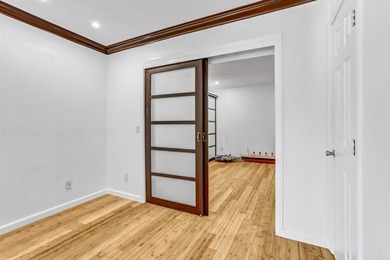 Located in the heart of South San Diego, this beautifully - photo 20