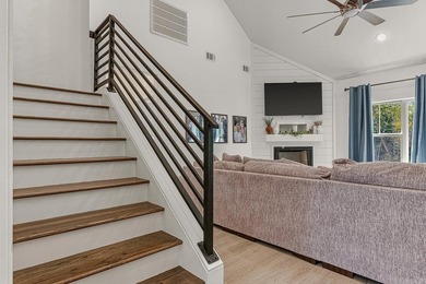 Rare 5 bedroom, 3 bath home in the desirable Villas at Sage - photo 21