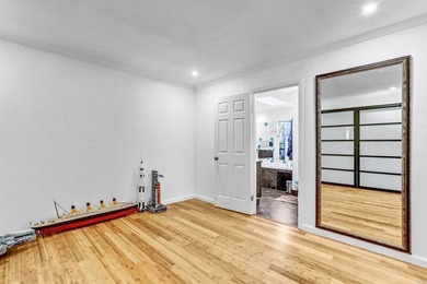 Located in the heart of South San Diego, this beautifully - photo 21