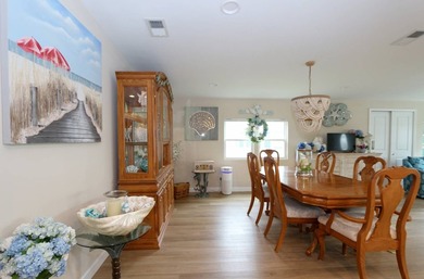 An immaculate and well-maintained 2-bedroom 2-bath manufactured - photo 21