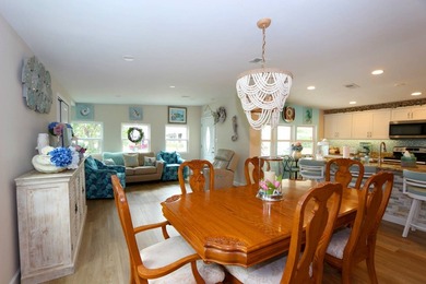 An immaculate and well-maintained 2-bedroom 2-bath manufactured - photo 23