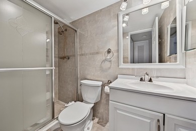LOVELY EAST FACING UPDATED 2/2 second floor garden view unit in - photo 23