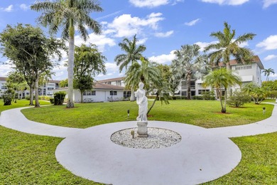 LOVELY EAST FACING UPDATED 2/2 second floor garden view unit in - photo 24