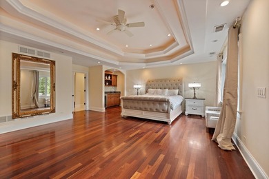 Nestled on a breathtaking lot, this CUSTOM home offers luxurious - photo 31